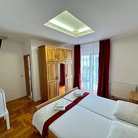 Buenavista House 3*